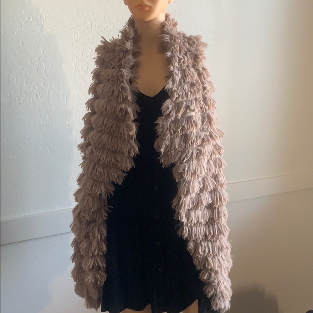 Women’s Fur Vest!